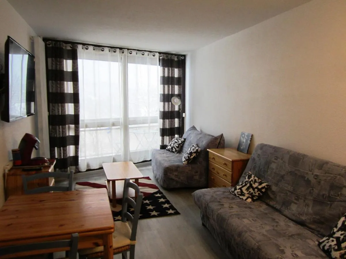 Studio Renove Au Pied Des Pistes Avec Balcon - 4 Pers, Cuisine Equipee, Parking Gratuit - Fr-1-689-87 Villard-de-Lans 0*,  France