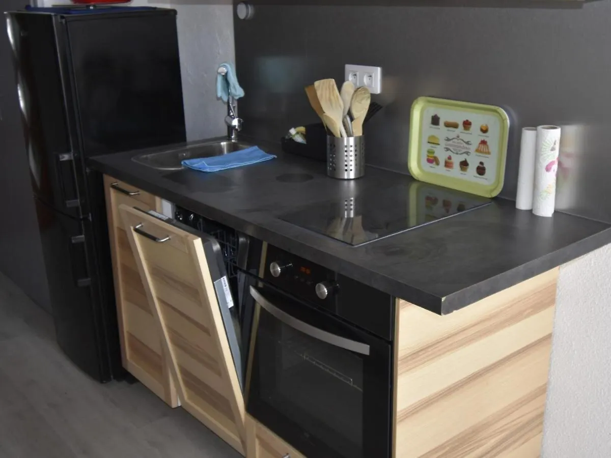 Studio Renove Au Pied Des Pistes Avec Balcon - 4 Pers, Cuisine Equipee, Parking Gratuit - Fr-1-689-87 Villard-de-Lans 0*,